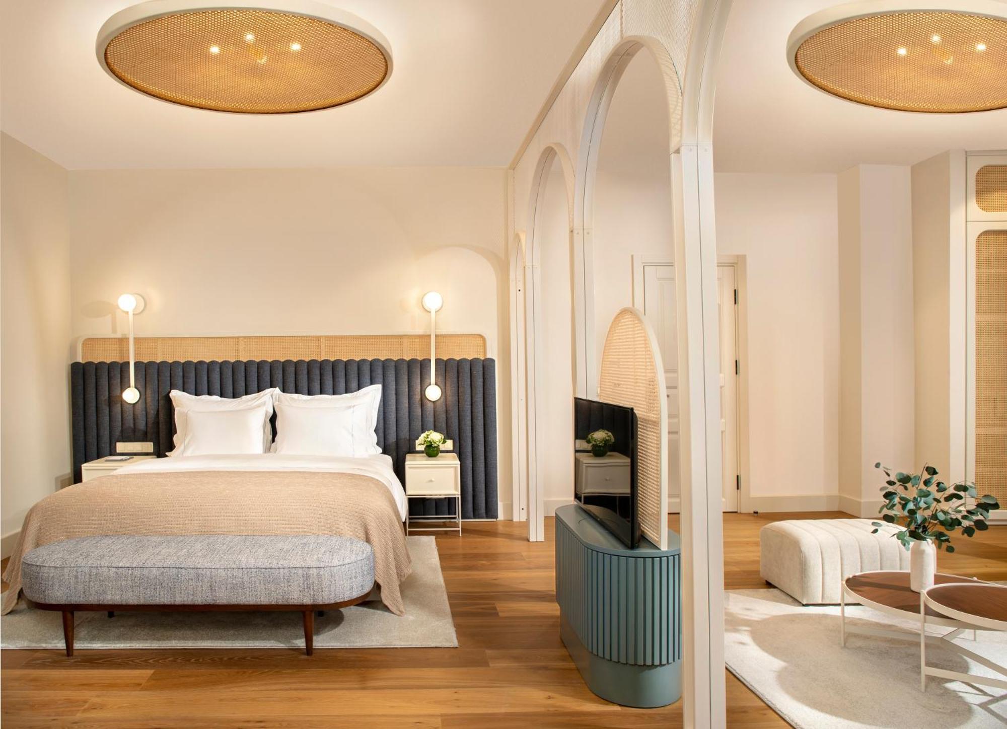 Ecole St. Pierre Hotel อิสตันบูล ภายนอก รูปภาพ