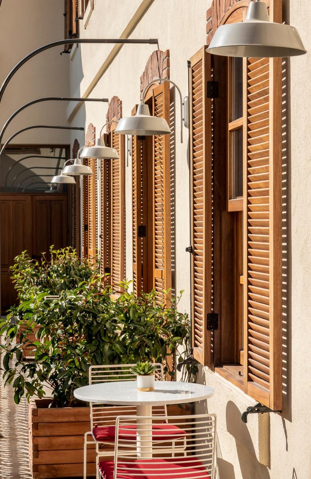 Ecole St. Pierre Hotel อิสตันบูล ภายนอก รูปภาพ