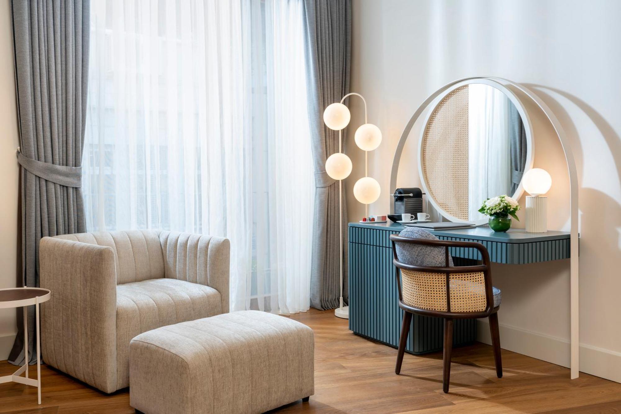 Ecole St. Pierre Hotel อิสตันบูล ภายนอก รูปภาพ